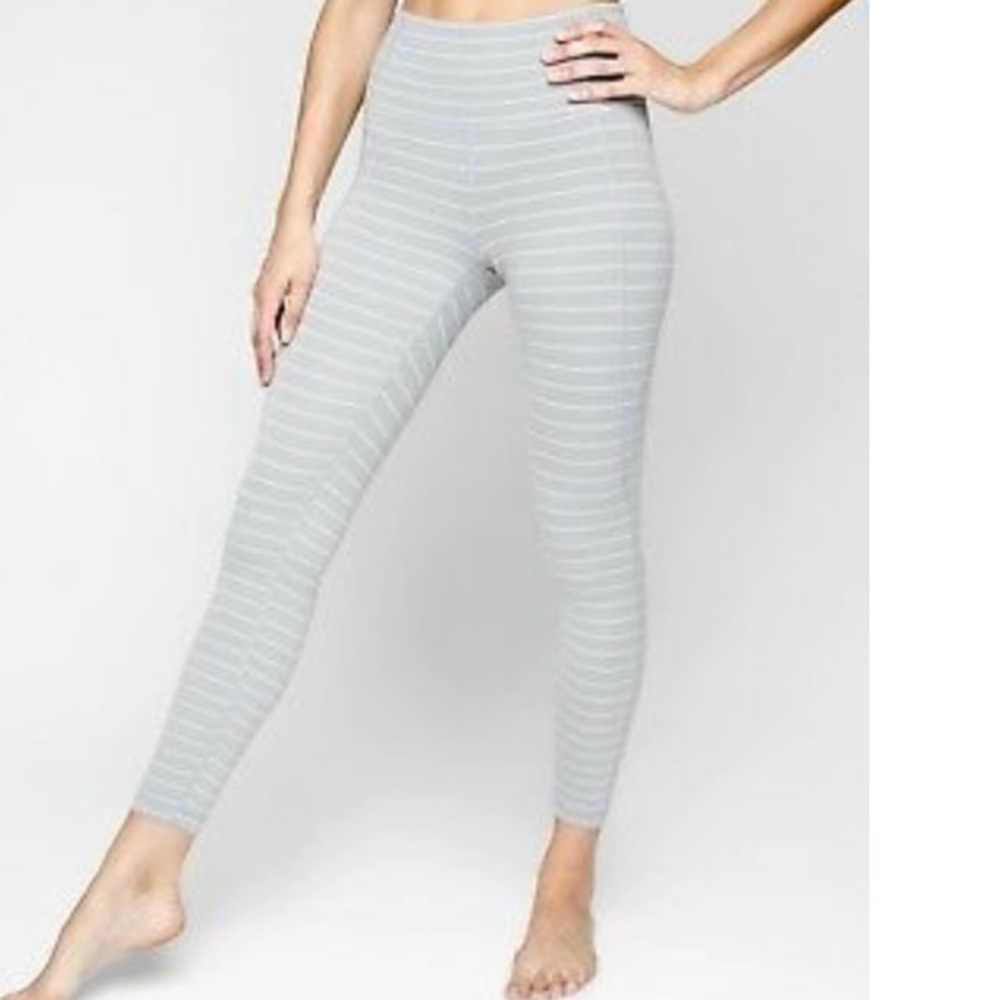 Athleta 7/8 Stripe Salutation Tight